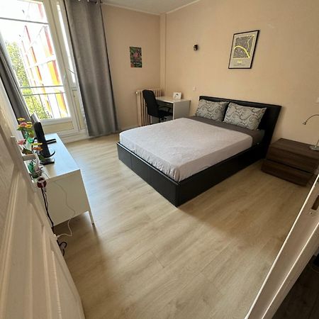 Apartamento Jardins De La Noue Villeneuve-la-Garenne Exterior foto
