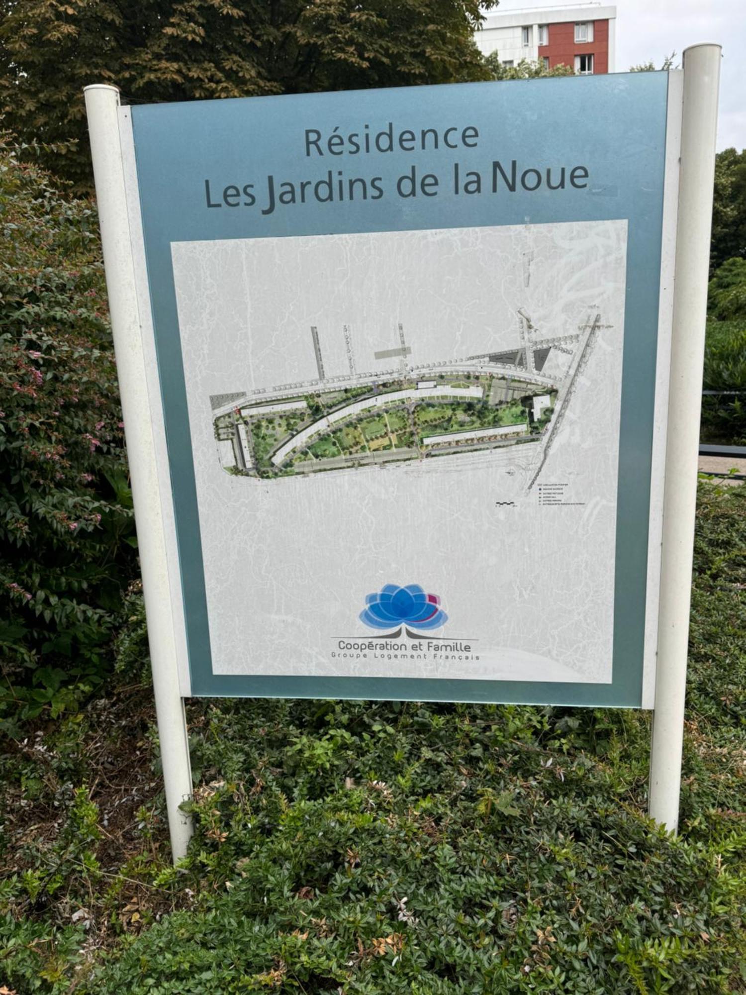 Apartamento Jardins De La Noue Villeneuve-la-Garenne Exterior foto